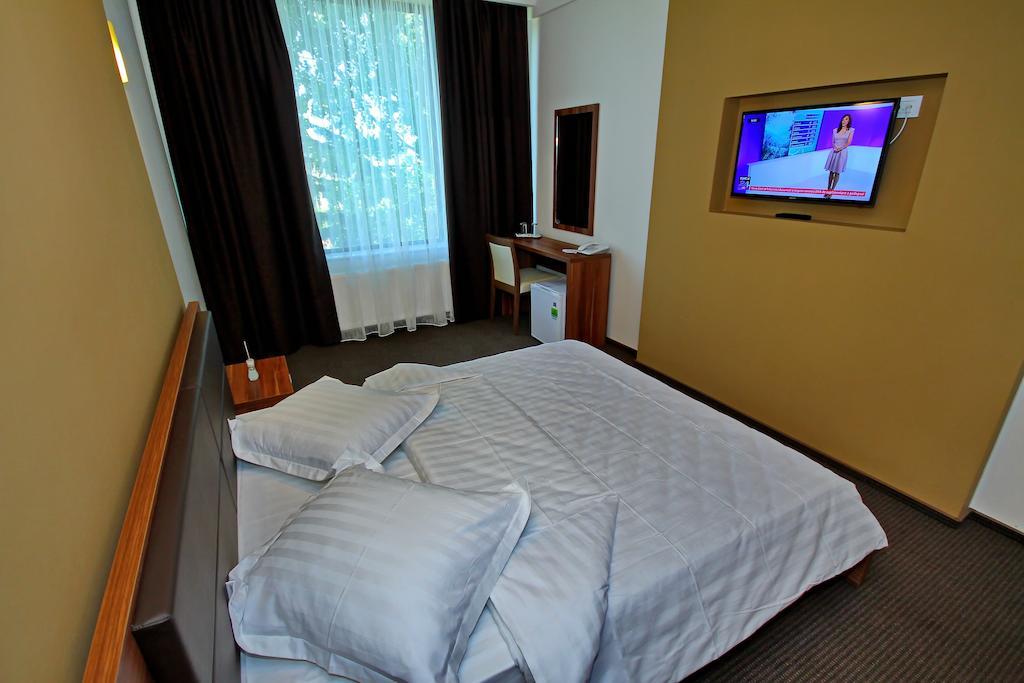 Hotel Eden Tulcea Eksteriør bilde